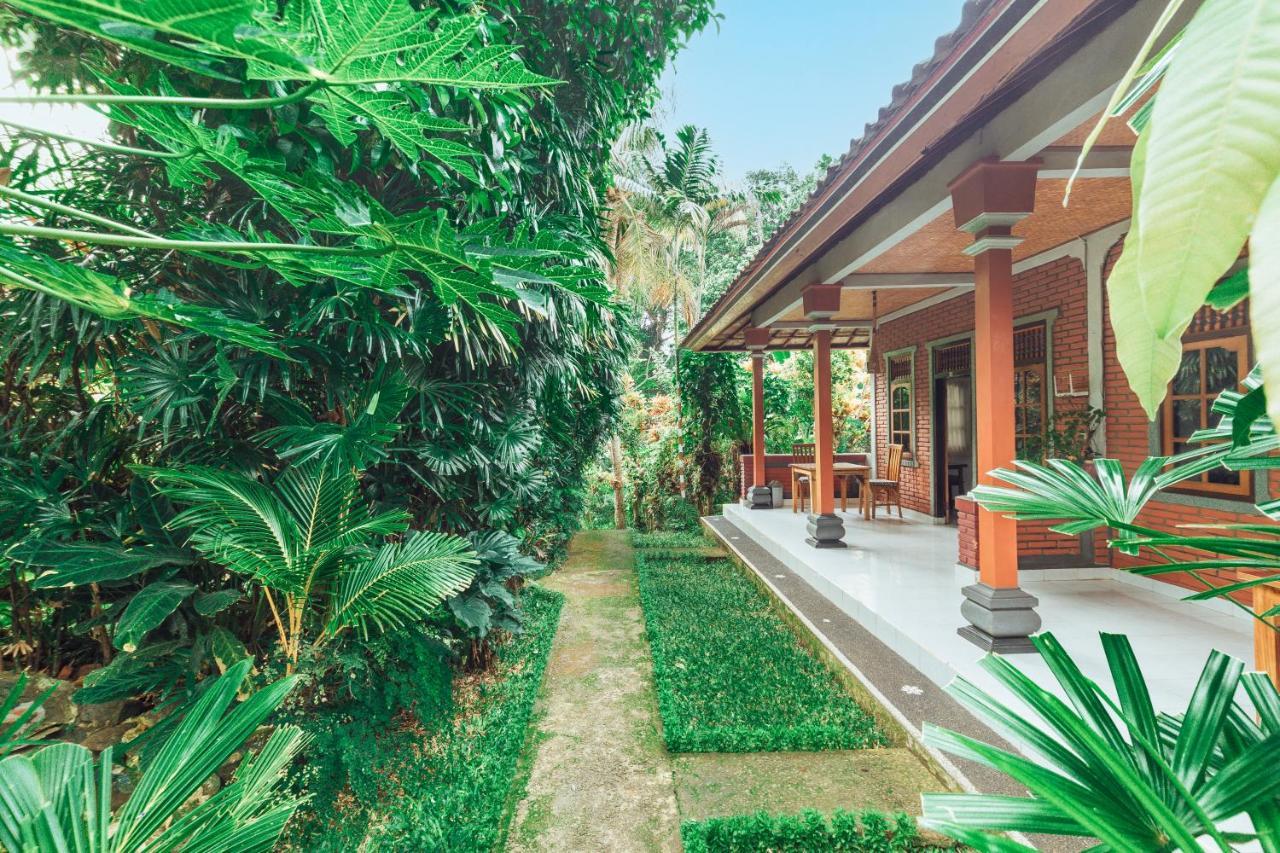 Suastika Lodge Ubud  Ngoại thất bức ảnh